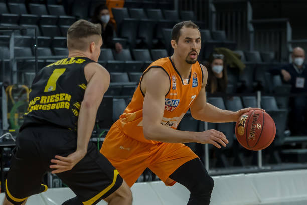 类事件发生 类事件发生